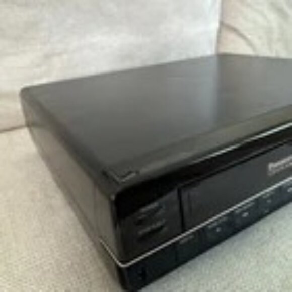 Panasonic PV-4110 VCR Video Cassette Player VHS Player Cleaned Works Tested - Picture 3 of 10